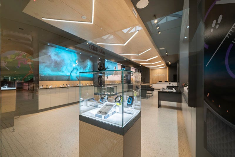 Garmin Aventura Mall