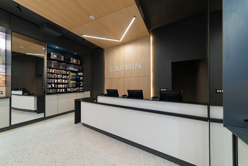 Garmin Aventura Mall