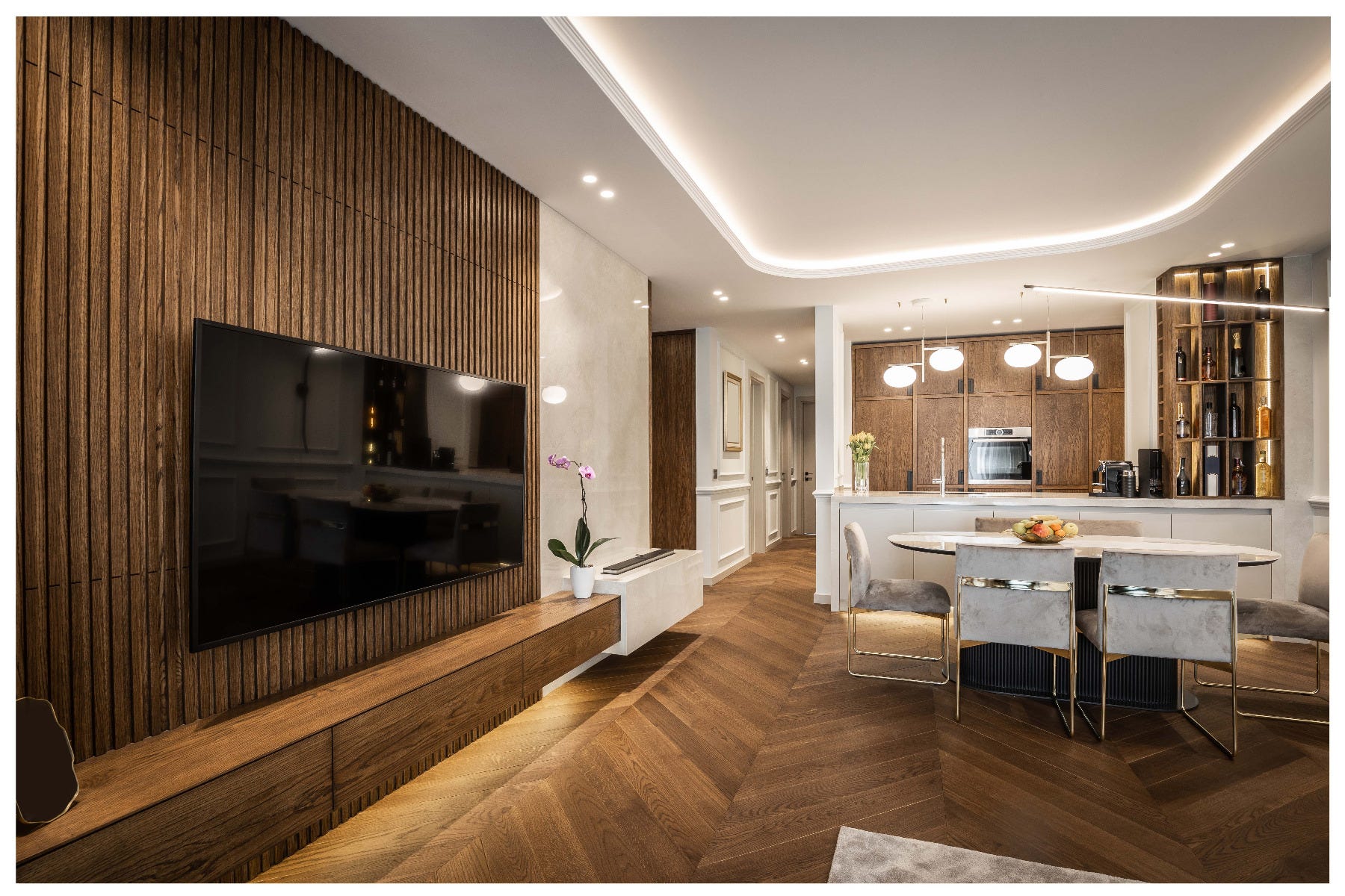 Introduction to LED Cove Lighting Below are our recommended lighting products to achieve the best cove lighting results: